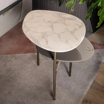 Лека луксозна минималистичная мебели с двойни мраморни метални крака маса с ръбове със специална форма, ъглов маса за малък апартамент